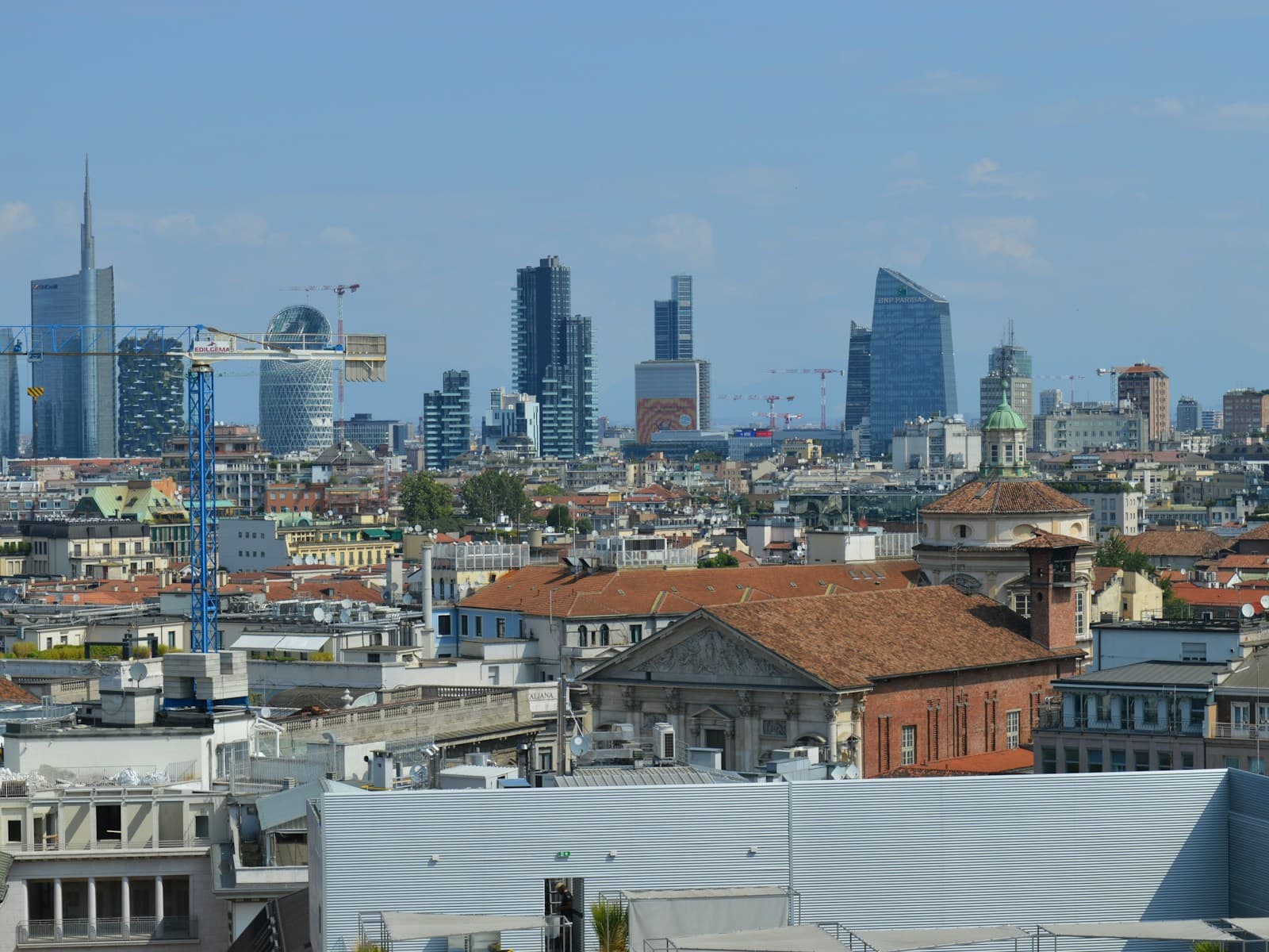 Tre divisioni, un ecosistema
